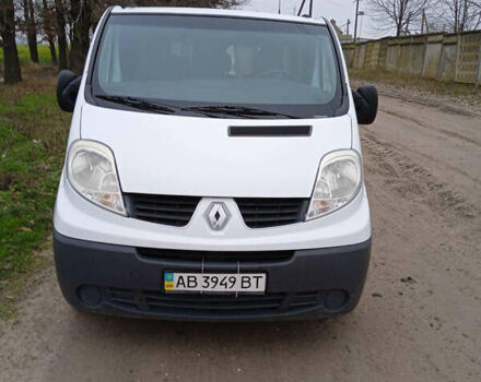 Білий Рено Трафік, об'ємом двигуна 2 л та пробігом 344 тис. км за 10500 $, фото 2 на Automoto.ua