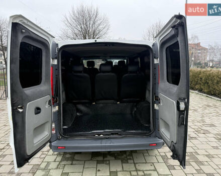 Белый Рено Трафик, объемом двигателя 2 л и пробегом 366 тыс. км за 8500 $, фото 9 на Automoto.ua