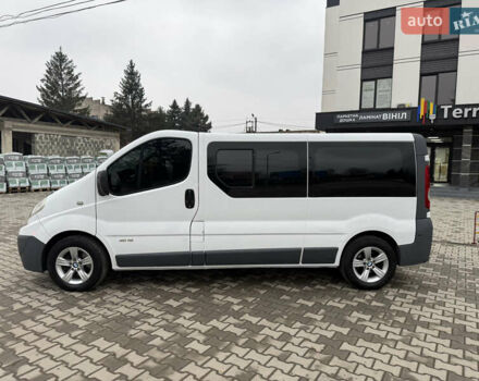 Белый Рено Трафик, объемом двигателя 2 л и пробегом 366 тыс. км за 8500 $, фото 3 на Automoto.ua