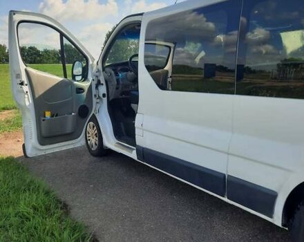 Белый Рено Трафик, объемом двигателя 2 л и пробегом 466 тыс. км за 8500 $, фото 9 на Automoto.ua
