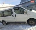 Белый Рено Трафик, объемом двигателя 2 л и пробегом 372 тыс. км за 9000 $, фото 1 на Automoto.ua