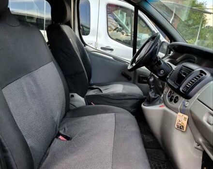 Белый Рено Трафик, объемом двигателя 2 л и пробегом 429 тыс. км за 8500 $, фото 2 на Automoto.ua