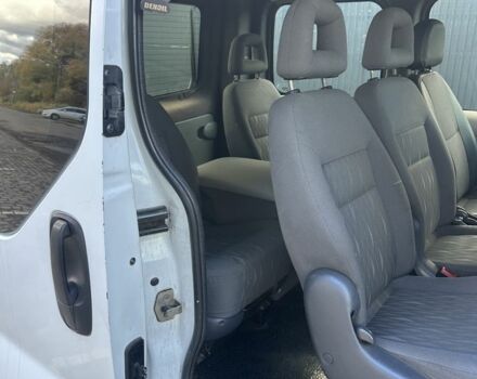 Белый Рено Трафик, объемом двигателя 2.5 л и пробегом 307 тыс. км за 7400 $, фото 11 на Automoto.ua