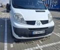 Белый Рено Трафик, объемом двигателя 2 л и пробегом 311 тыс. км за 9800 $, фото 11 на Automoto.ua