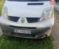 Белый Рено Трафик, объемом двигателя 0 л и пробегом 303 тыс. км за 8900 $, фото 1 на Automoto.ua