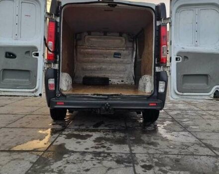 Белый Рено Трафик, объемом двигателя 2 л и пробегом 376 тыс. км за 7700 $, фото 2 на Automoto.ua