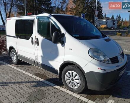 Рено Трафик 2008 в Виньковцах на Automoto.ua Белый Рено Трафик, объемом двигателя 2 л и пробегом 280 тыс. км за 8267 $, фото 9 на Automoto.ua