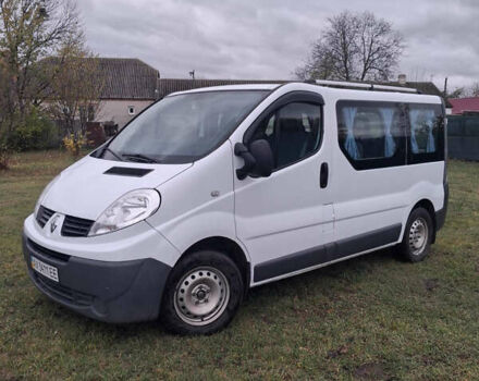 Рено Трафик 2009 в Валках на Automoto.ua Белый Рено Трафик, объемом двигателя 2 л и пробегом 307 тыс. км за 9000 $, фото 7 на Automoto.ua