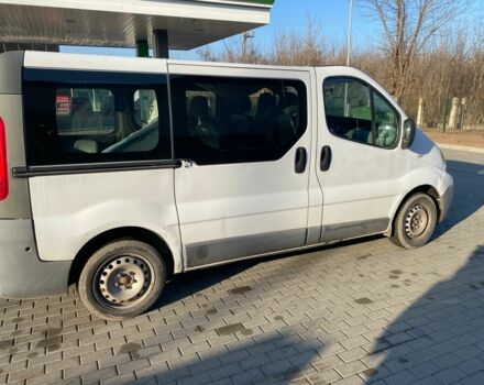 Белый Рено Трафик, объемом двигателя 2 л и пробегом 240 тыс. км за 6800 $, фото 6 на Automoto.ua