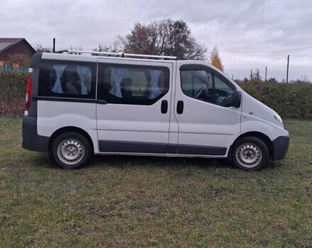 Рено Трафик 2009 в Валках на Automoto.ua Белый Рено Трафик, объемом двигателя 2 л и пробегом 307 тыс. км за 9000 $, фото 16 на Automoto.ua