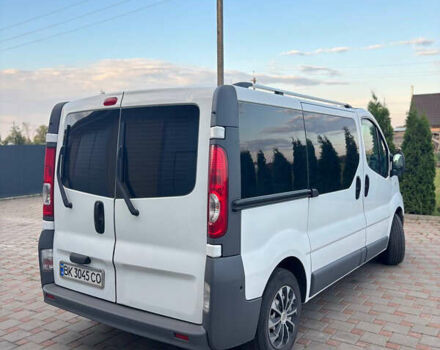 Белый Рено Трафик, объемом двигателя 2 л и пробегом 212 тыс. км за 7950 $, фото 6 на Automoto.ua