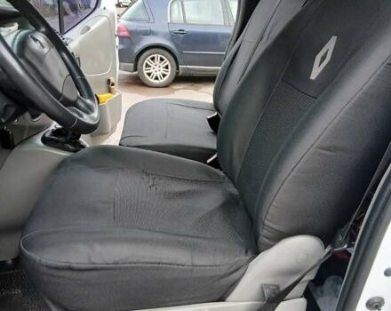 Белый Рено Трафик, объемом двигателя 2 л и пробегом 325 тыс. км за 8500 $, фото 9 на Automoto.ua