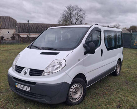 Рено Трафик 2009 в Валках на Automoto.ua Белый Рено Трафик, объемом двигателя 2 л и пробегом 307 тыс. км за 9000 $, фото 8 на Automoto.ua