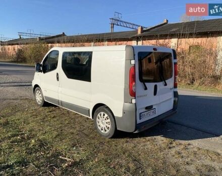 Белый Рено Трафик, объемом двигателя 2 л и пробегом 385 тыс. км за 8300 $, фото 6 на Automoto.ua