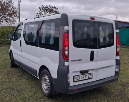 Рено Трафик 2009 в Валках на Automoto.ua Белый Рено Трафик, объемом двигателя 2 л и пробегом 307 тыс. км за 9000 $, фото 5 на Automoto.ua