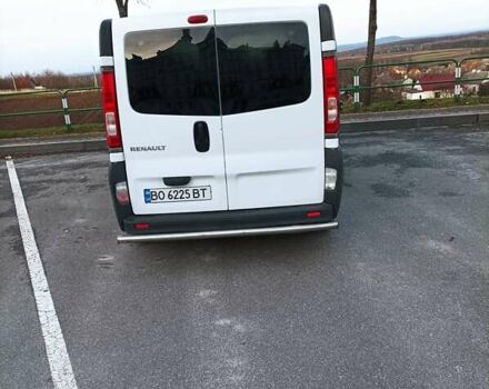 Белый Рено Трафик, объемом двигателя 2 л и пробегом 218 тыс. км за 10500 $, фото 5 на Automoto.ua