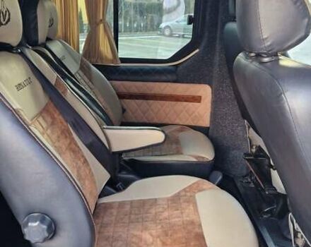 Белый Рено Трафик, объемом двигателя 2 л и пробегом 247 тыс. км за 12700 $, фото 12 на Automoto.ua