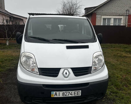 Белый Рено Трафик, объемом двигателя 2 л и пробегом 301 тыс. км за 11000 $, фото 1 на Automoto.ua