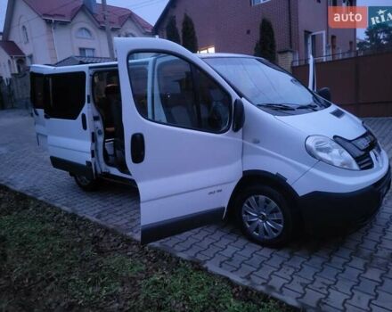 Білий Рено Трафік, об'ємом двигуна 2 л та пробігом 268 тис. км за 10950 $, фото 28 на Automoto.ua