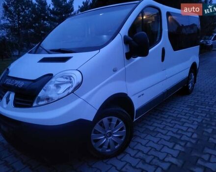 Білий Рено Трафік, об'ємом двигуна 2 л та пробігом 268 тис. км за 10950 $, фото 1 на Automoto.ua