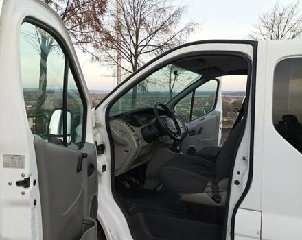 Белый Рено Трафик, объемом двигателя 2 л и пробегом 218 тыс. км за 10500 $, фото 8 на Automoto.ua