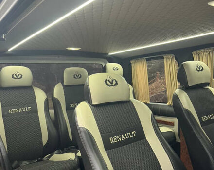 Белый Рено Трафик, объемом двигателя 2 л и пробегом 360 тыс. км за 15000 $, фото 3 на Automoto.ua