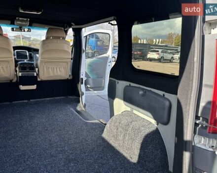 Білий Рено Трафік, об'ємом двигуна 2 л та пробігом 279 тис. км за 9900 $, фото 23 на Automoto.ua
