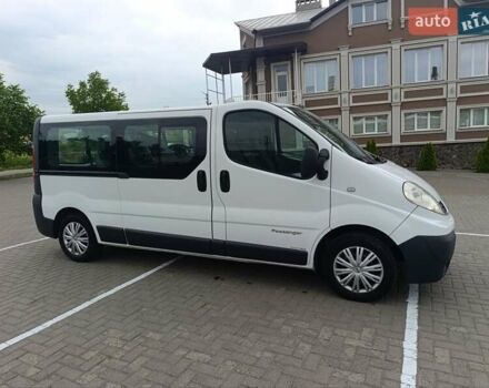 Белый Рено Трафик, объемом двигателя 2 л и пробегом 290 тыс. км за 13300 $, фото 15 на Automoto.ua