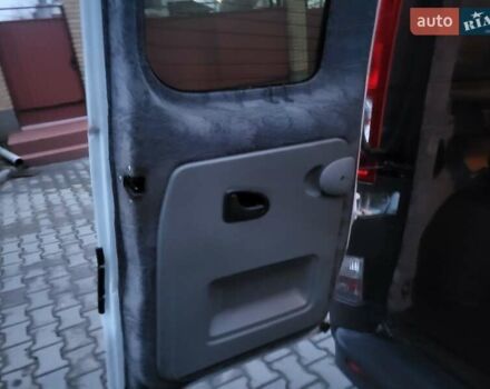 Білий Рено Трафік, об'ємом двигуна 2 л та пробігом 268 тис. км за 10950 $, фото 50 на Automoto.ua