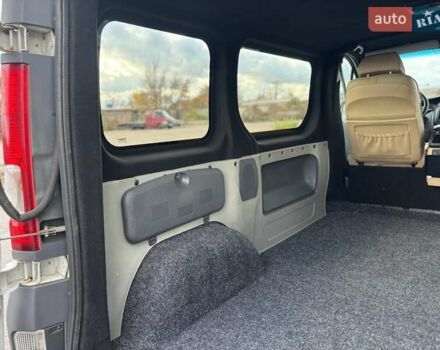 Білий Рено Трафік, об'ємом двигуна 2 л та пробігом 279 тис. км за 9900 $, фото 25 на Automoto.ua