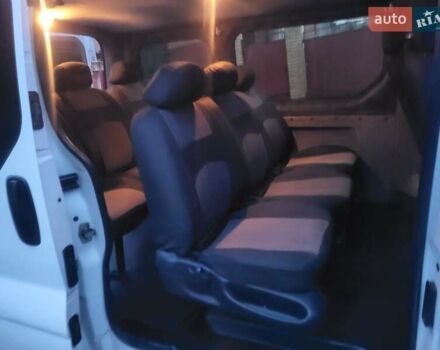 Білий Рено Трафік, об'ємом двигуна 2 л та пробігом 268 тис. км за 10950 $, фото 42 на Automoto.ua
