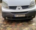 Білий Рено Трафік, об'ємом двигуна 2 л та пробігом 400 тис. км за 6500 $, фото 1 на Automoto.ua