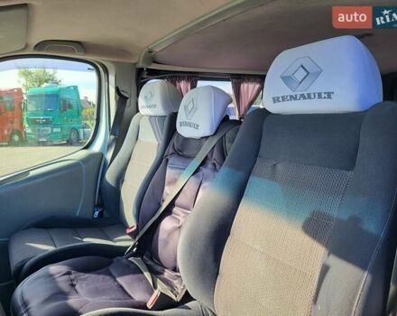 Білий Рено Трафік, об'ємом двигуна 2 л та пробігом 237 тис. км за 11300 $, фото 107 на Automoto.ua
