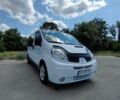 Білий Рено Трафік, об'ємом двигуна 2 л та пробігом 232 тис. км за 9000 $, фото 1 на Automoto.ua