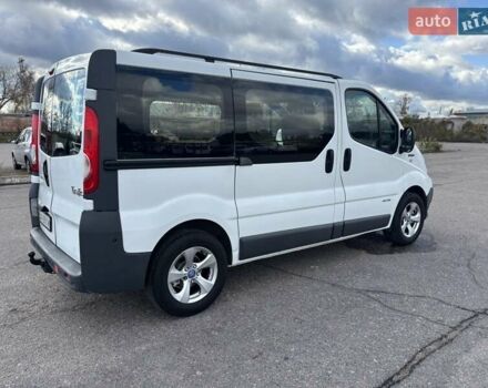 Білий Рено Трафік, об'ємом двигуна 2 л та пробігом 279 тис. км за 9900 $, фото 7 на Automoto.ua