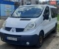 Белый Рено Трафик, объемом двигателя 2 л и пробегом 390 тыс. км за 9750 $, фото 1 на Automoto.ua