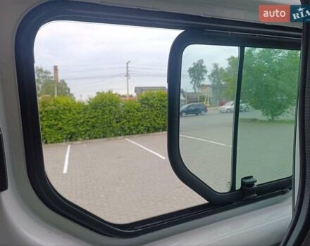 Белый Рено Трафик, объемом двигателя 2 л и пробегом 290 тыс. км за 13300 $, фото 25 на Automoto.ua