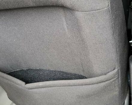 Рено Трафик 2011 в Ровно на Automoto.ua Белый Рено Трафик, объемом двигателя 2 л и пробегом 402 тыс. км за 11200 $, фото 19 на Automoto.ua