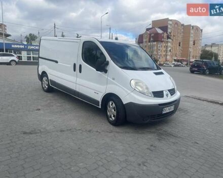 Белый Рено Трафик, объемом двигателя 2 л и пробегом 270 тыс. км за 8700 $, фото 6 на Automoto.ua