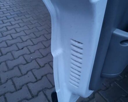 Белый Рено Трафик, объемом двигателя 2 л и пробегом 207 тыс. км за 11890 $, фото 69 на Automoto.ua