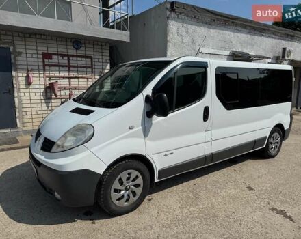Белый Рено Трафик, объемом двигателя 2 л и пробегом 300 тыс. км за 12800 $, фото 30 на Automoto.ua