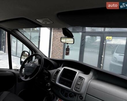 Білий Рено Трафік, об'ємом двигуна 2 л та пробігом 210 тис. км за 14990 $, фото 27 на Automoto.ua