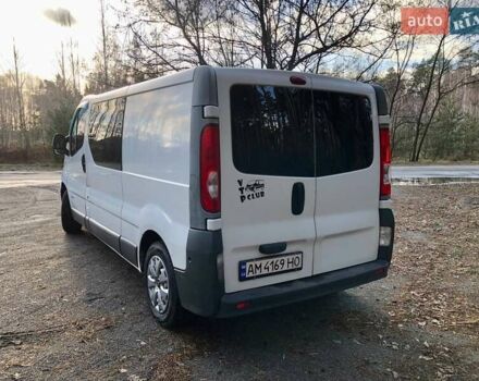 Белый Рено Трафик, объемом двигателя 2 л и пробегом 325 тыс. км за 9400 $, фото 3 на Automoto.ua