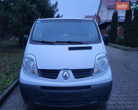 Белый Рено Трафик, объемом двигателя 2 л и пробегом 207 тыс. км за 11890 $, фото 36 на Automoto.ua