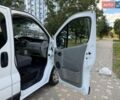 Белый Рено Трафик, объемом двигателя 2 л и пробегом 300 тыс. км за 8900 $, фото 32 на Automoto.ua