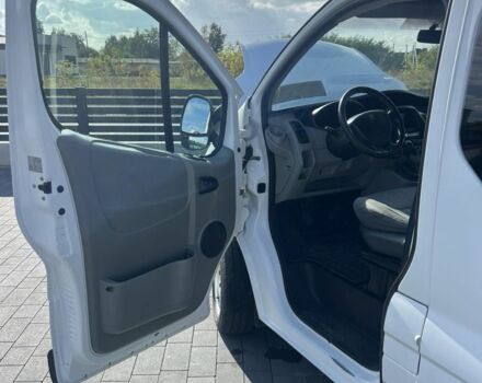 Белый Рено Трафик, объемом двигателя 2 л и пробегом 393 тыс. км за 9800 $, фото 14 на Automoto.ua