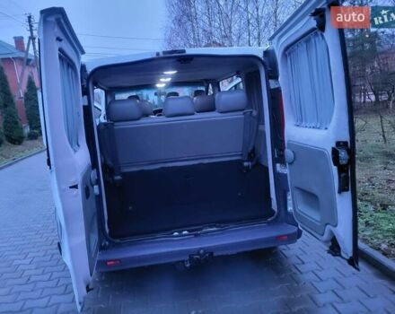 Белый Рено Трафик, объемом двигателя 2 л и пробегом 207 тыс. км за 11890 $, фото 42 на Automoto.ua