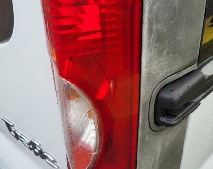 Рено Трафик 2011 в Ровно на Automoto.ua Белый Рено Трафик, объемом двигателя 2 л и пробегом 402 тыс. км за 11200 $, фото 9 на Automoto.ua