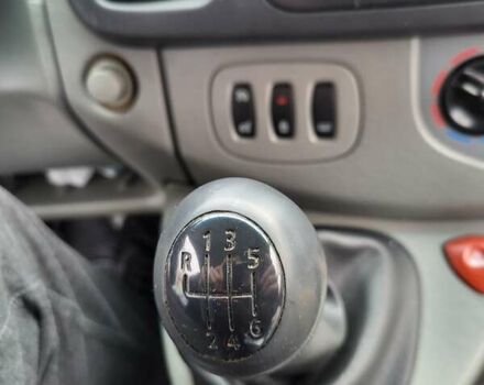 Рено Трафик 2011 в Ровно на Automoto.ua Белый Рено Трафик, объемом двигателя 2 л и пробегом 402 тыс. км за 11200 $, фото 27 на Automoto.ua