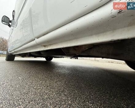Білий Рено Трафік, об'ємом двигуна 2 л та пробігом 385 тис. км за 11000 $, фото 22 на Automoto.ua